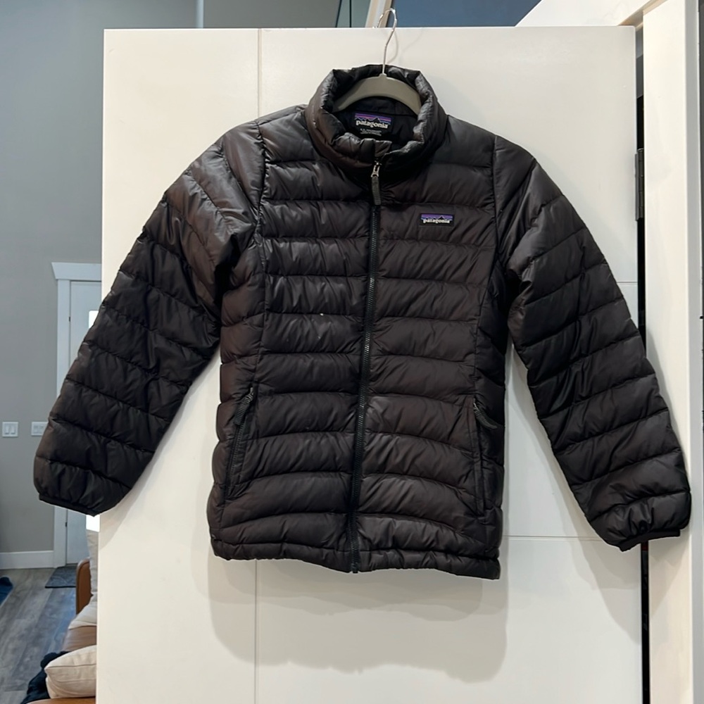 Kids size Large/12 Patagonia down sweater